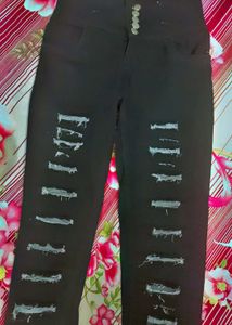 Ripped Black Skinny Jeans