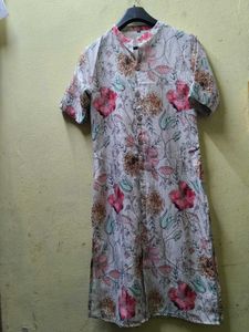 White Floral Kurtha