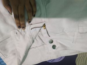 White Jeans🤍