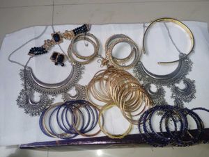 Ethnic Jewelry Set