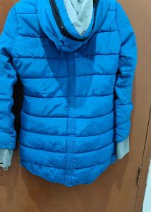 Heavy Fabric Jacket Suitable For Snowfall Nd Winte