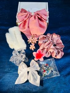 Women Trendy Bow Clips (Hair Accessories)