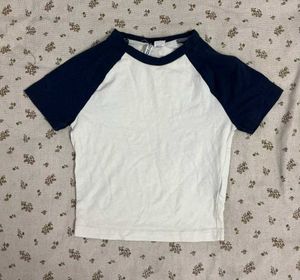 Cute H&M Two-Tone Crop Top