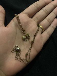 Cute Bow necklace