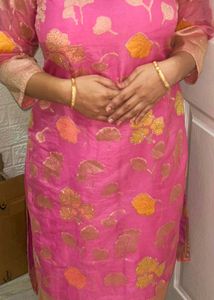Beautiful Weaving Kurta Set