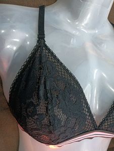 Lace Bralette🖤 - Stylish &amp; Comfy