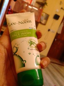 Lee Neem Facewash