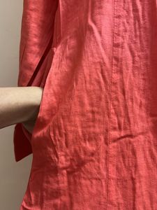 Cotton Kurta With 2 Pockets And Button In Front