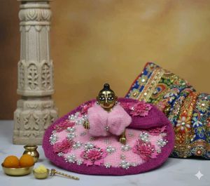 a beautiful laddu gopaal dress