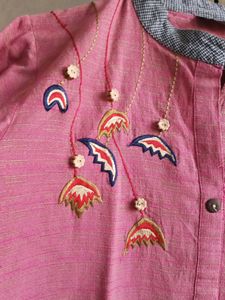 Women&#39;s Kurti