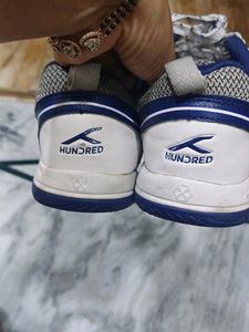 Sport Shoes .size UK 4