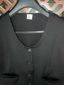 Classic Black Sleeveless Vest