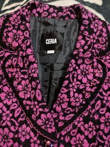 Floral Netted 3 Buttons Blazer