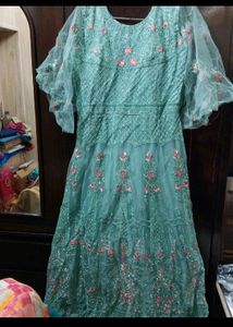 Princess Gown Wid Frill Sleeves✨✨