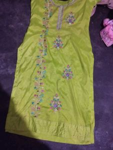 Green kurti