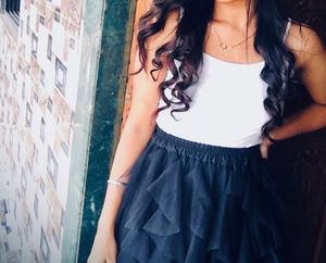 Black Ruffle Long Skirt