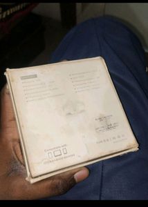 Earbuds Was Used And Only One Ok Lead Hera