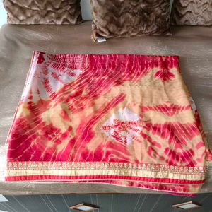 🛍️ Red &amp; Faded Golden Saree ⭐⭐⭐⭐