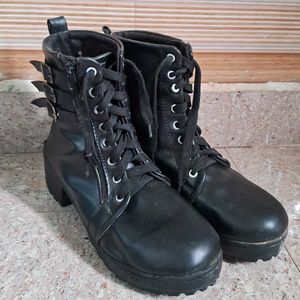 Women Black Leather Boots