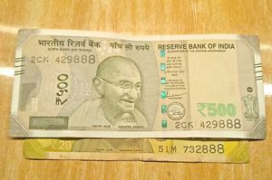 500 & 20 Rupee Notes Ending With 888