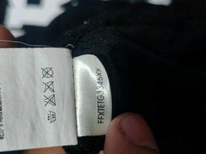 Fingerhawk black and white Fingercrox jersey