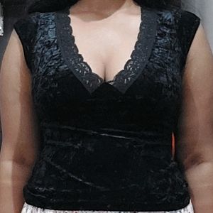 Velvet Top With Lace