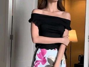 Newme Pinterest Ruffle Top