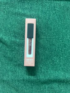 🥳SALE🥳 Huda Beauty Lipstick “Trendsetter”