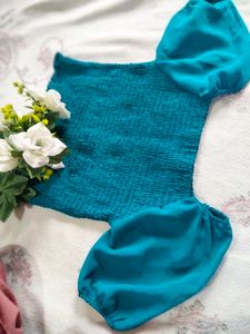 Square Neck Puff Sleeve Top😍 Crop Top🤩
