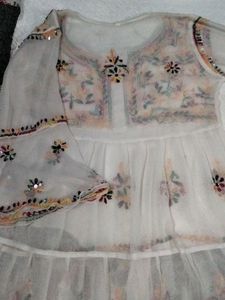 NO COINS OR SWAP , White Chikan Kari Multicolour Mirror Work Tunic