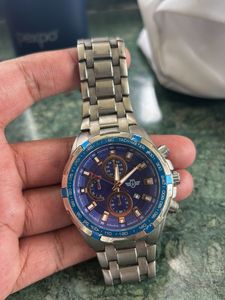 Stylish Men's Blue & Silver Chronograph Watch