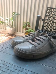 Converse Type Grey Sneaker