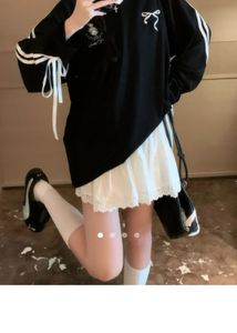Cute Black & White Long Sleeve Top