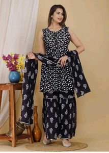 Elegant Printed Kurta Set