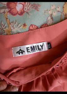 Peach Off-Shoulder Party top in xl size