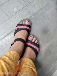 Comfy Pink Accent Sandals