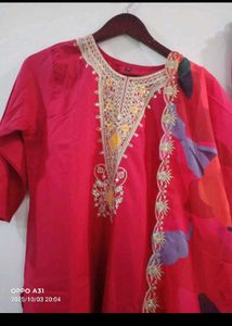 beautiful suit with organza dupatta