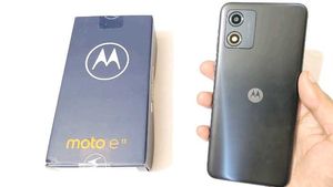 Motorola Moto E13 Cosmic Black
