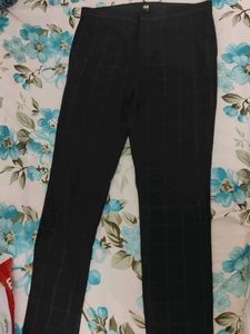 H&M Black Checkered Pants