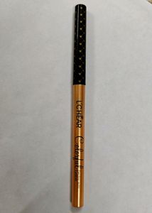😍Glitter Golden Eye Liner😍