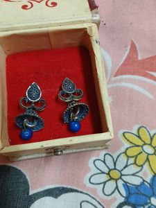Women  Earing  Commbo