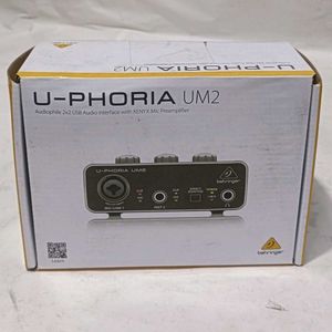 Behringer U-PHORIA UMC22 Audiophile 2x2 USB Audio