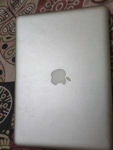 MacBook pro 2012 i5/4gbram/500gb memory