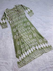 Green Kurti