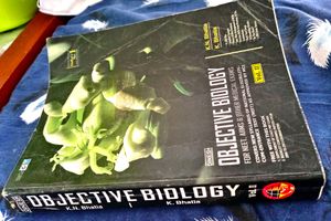 Dinesh Objective Biology
