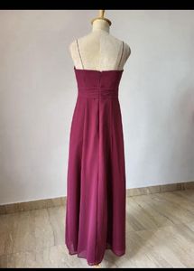 Elegant Burgundy Maxi Dress