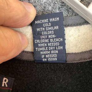 Trader Bay Sportswear Men's Fleece V-Neck Sweatshi