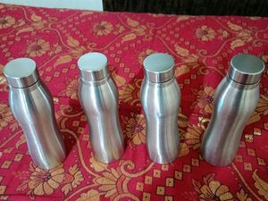 QUALITY STAINLESS STEEL WATER BOTTLES COMBO 4