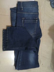Distressed Denim Jeans of Benetton