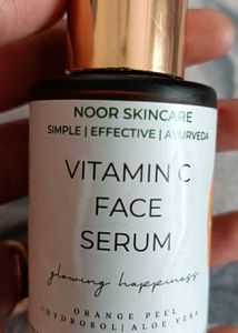 Noor Skincare Vitamin C Face Serum